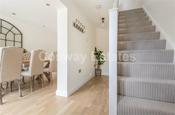 Magnolia Gardens, EDGWARE